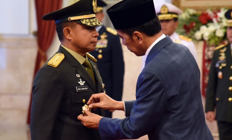 Presiden Jokowi Lantik Agus Subiyanto Jadi KSAD