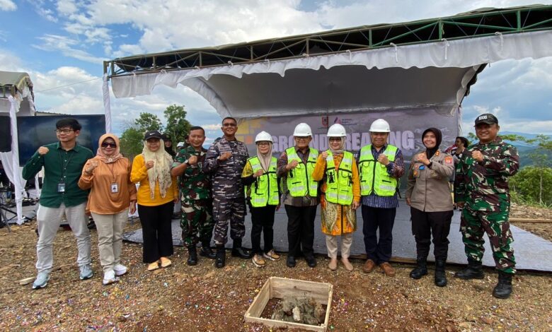 Letakan Batu Pertama, Pemprov Kalsel Bersama PT Shafwah Global Utama Kembangkan Wisata Tahura