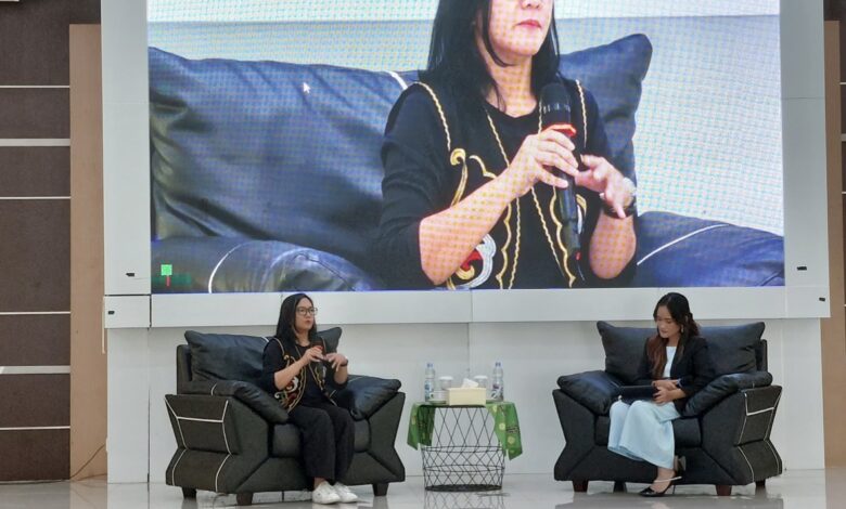 Pelajar dan Mahasiswa Antusias Ikuti Bedah Buku Gadis Kretek Bersama Penulis Ratih Kumala